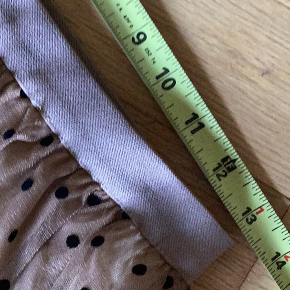 NEW taupe gathered skirt with black flocked polka dots.  Elastisized waist. - Picture 4 of 6